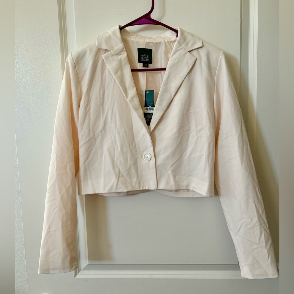 NWT Wild Fable Cropped Blazer - Picture 3 of 12